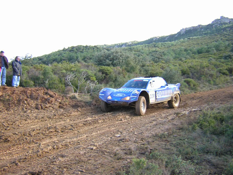 servia-209-003.jpg