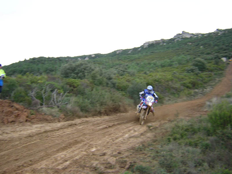 moto-12-004.jpg