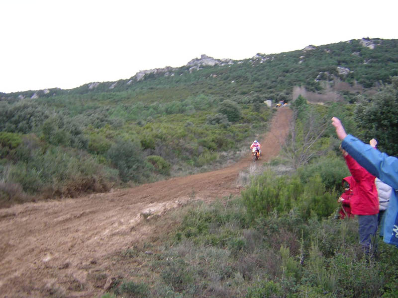 moto-19-001.jpg