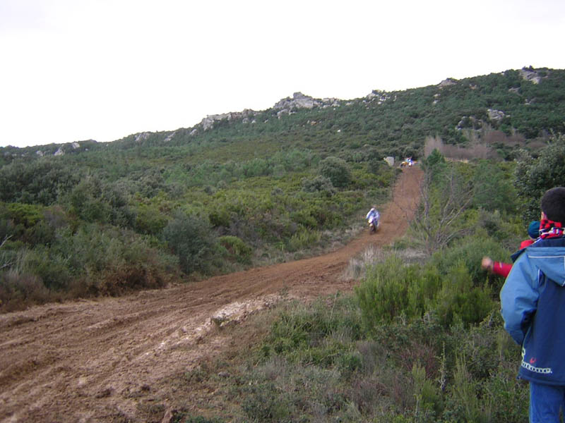 moto-9-001.jpg