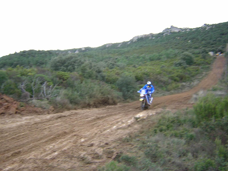 moto062-003.jpg